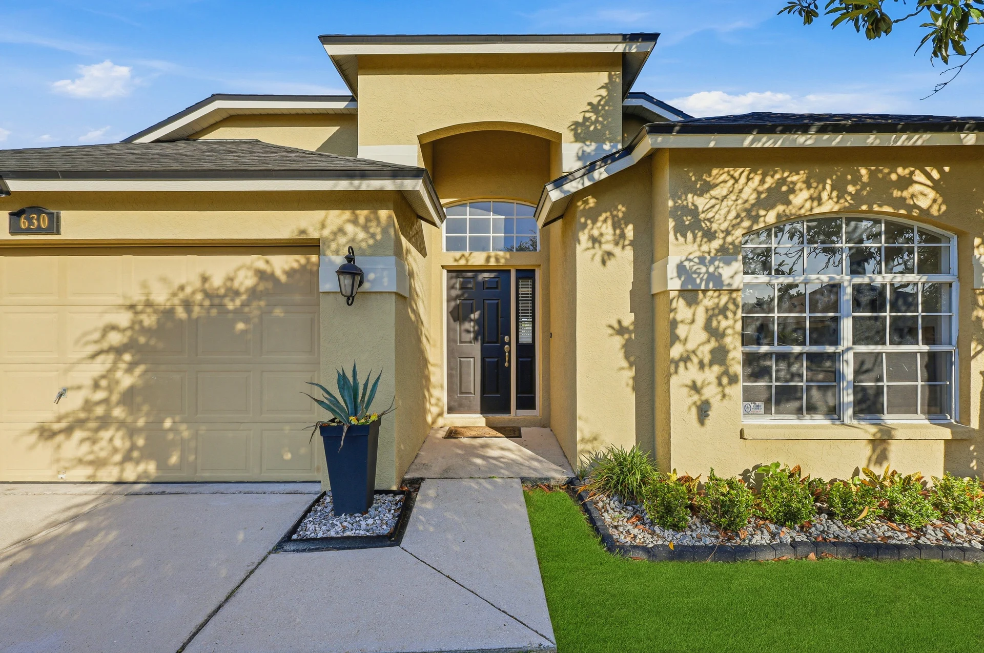 630 Tuscanny St · exterior or outdoor view 4